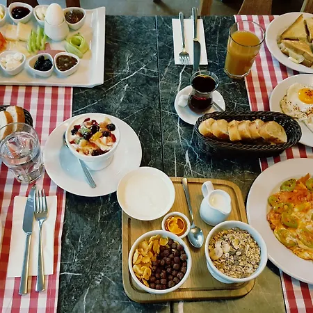 فندق Hypnos Design 4*