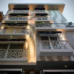Ξενοδοχείο Hypnos Design 4*
