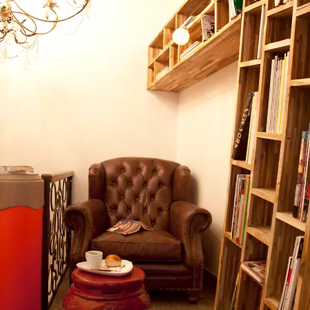 Hypnos Design 4* Стамбул