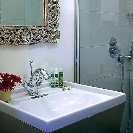 Szálloda Hypnos Design 4*