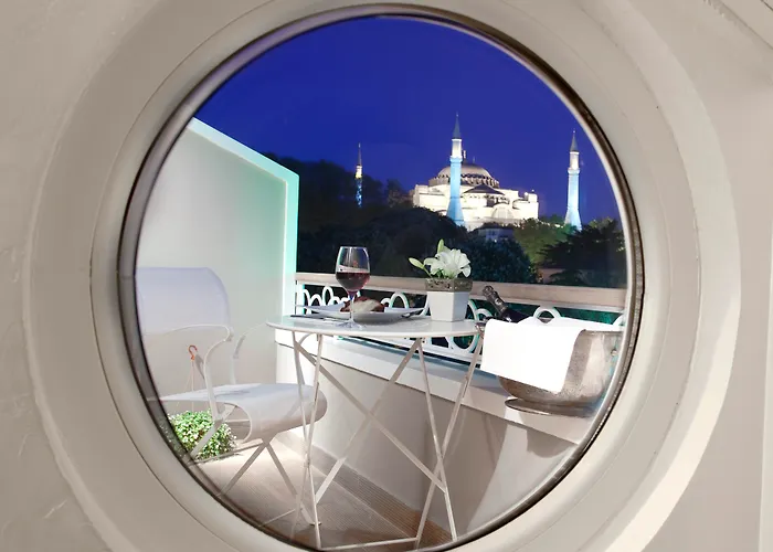 Hypnos Design Hotel 4*