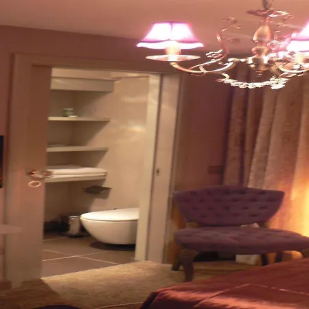 Hypnos Design Hotel 4*