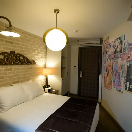 Hypnos Design Otel
